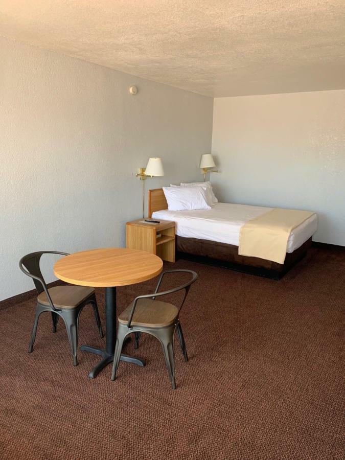Ez 8 Motel Airporter Phoenix Exteriör bild